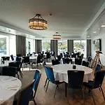 Mandal Hotel מלון 4*