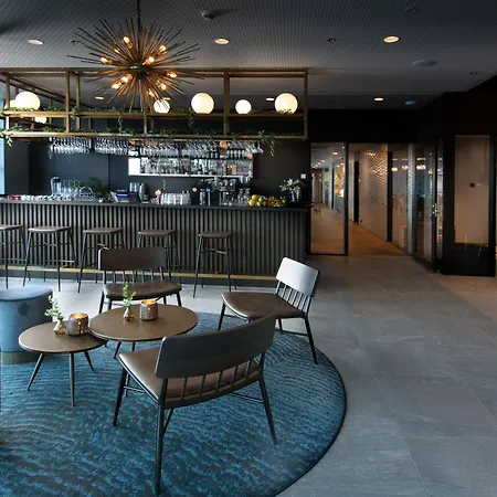 Mandal Hotel 4*