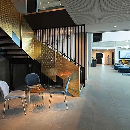 Mandal Hotel 4* ماندال